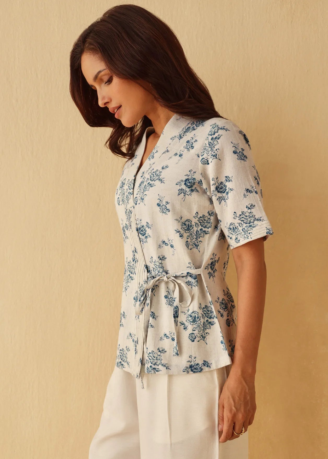 Wildrose Side Tie Top - Off White
