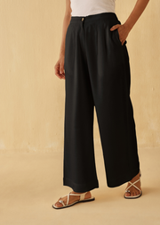 Noir Pleated Pants