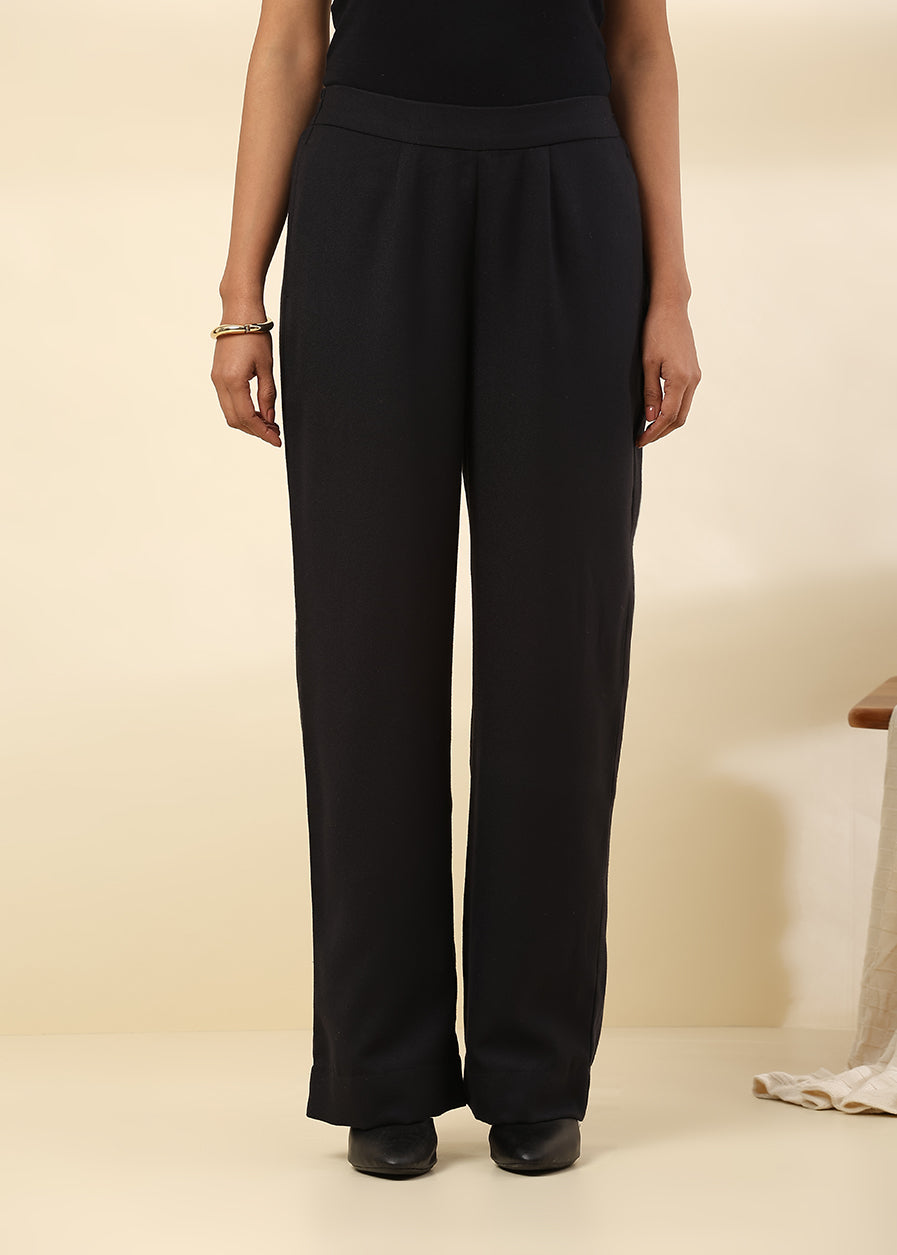 Noir Fluid Winter Pants